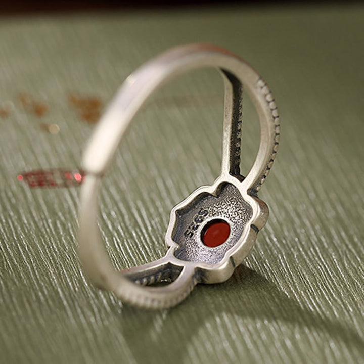 Anillo de pensamiento lógico con cuentas de ágata roja de plata de ley 925 con Buddha Stones