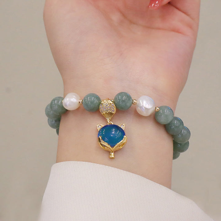 Pulsera de la suerte con dije de zorro que cambia de color con perlas de jade y Buddha Stones