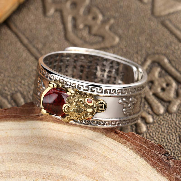 Anillo de riqueza PiXiu de ágata roja con Buddha Stones