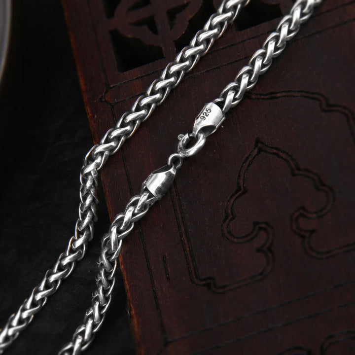 Collar con colgante de fuerza espiritual de doble Dorje Vajra de plata de ley 925 con Buddha Stones