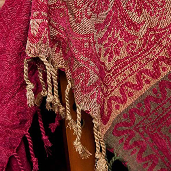 Manta artesanal teñida a mano con estampado floral tibetano de Buddha Stones