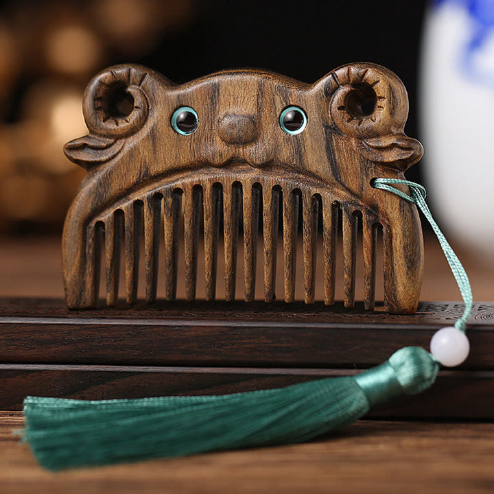 Mini peine portátil de la paz de sándalo verde del zodiaco chino - Chacate Preto Wood - Cabra - image 14