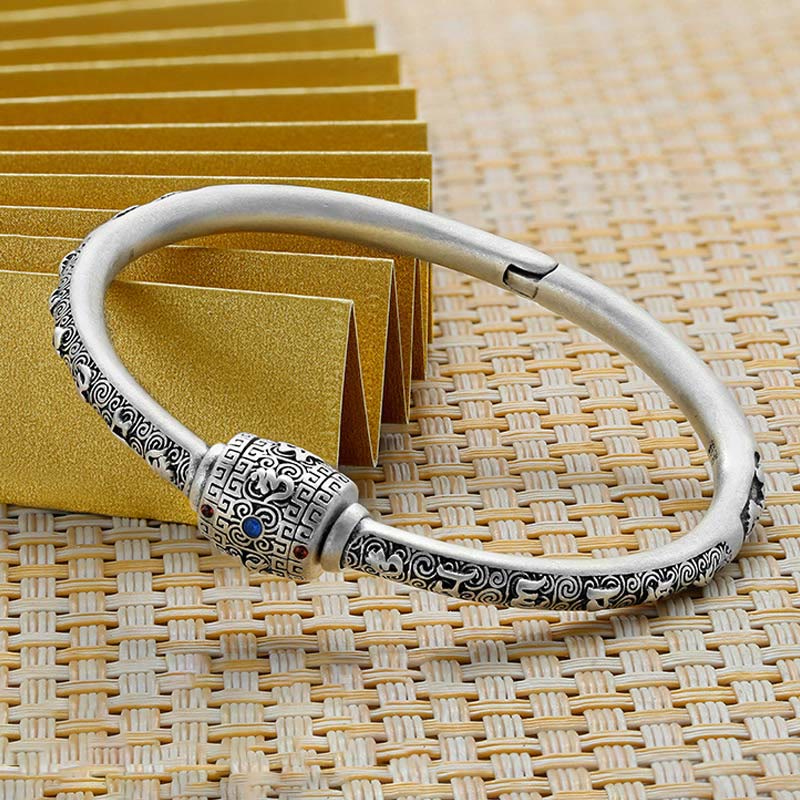 Pulsera de creatividad grabada con Buddha Stones de plata de ley 990, nubes auspiciosas tibetanas, Om Mani Padme Hum