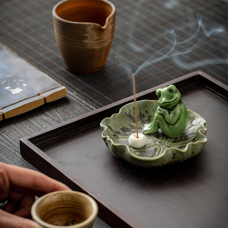 Quemador de incienso de cerámica curativo con patrón de rana para meditación de hojas de Buddha Stones, decoración