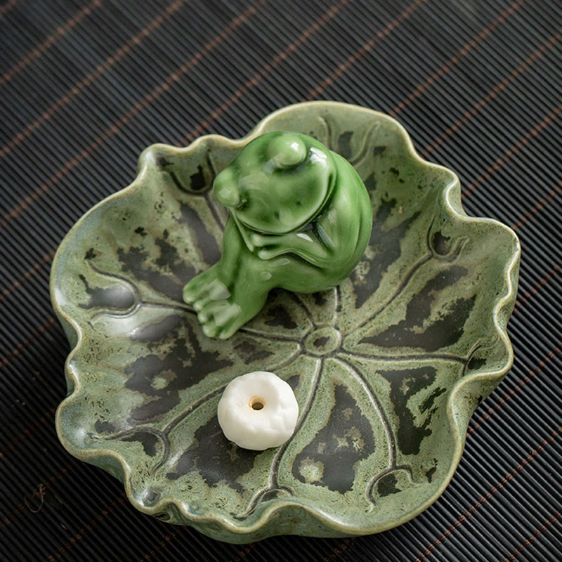 Quemador de incienso de cerámica curativo con patrón de rana para meditación de hojas de Buddha Stones, decoración