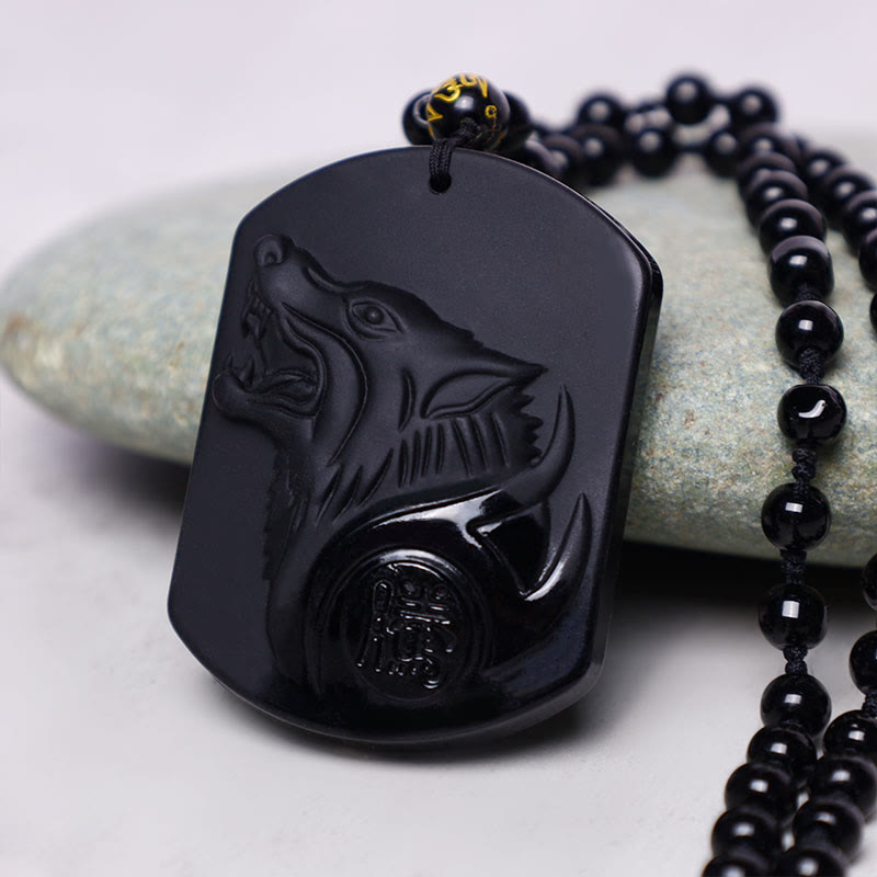 Collar con colgante de purificación de lobo de piedra de obsidiana negra con Buddha Stones