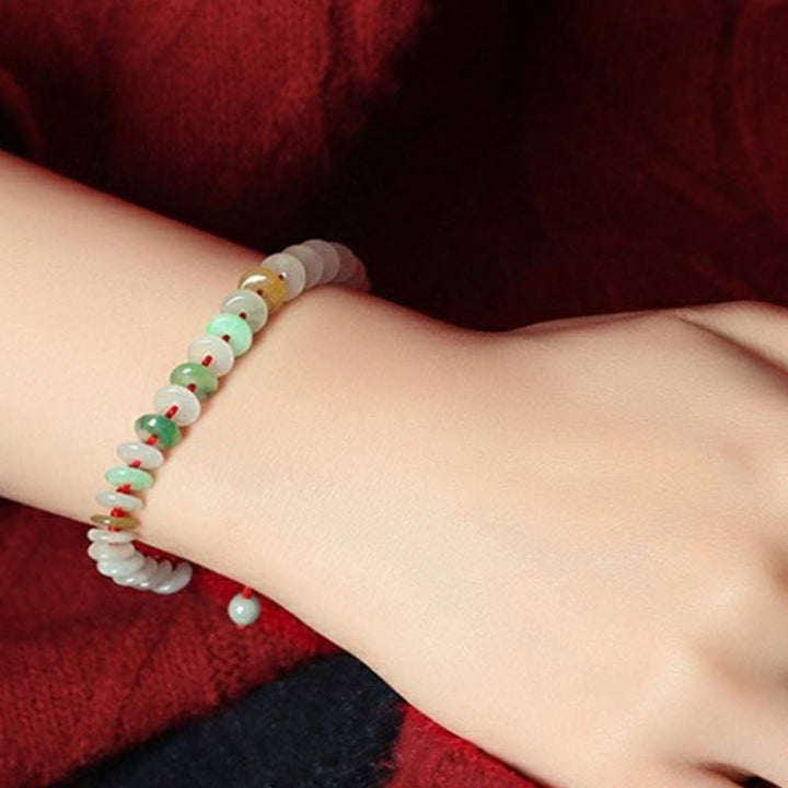 Pulsera de tejido de hilo rojo de la suerte de jade redondo con Buddha Stones