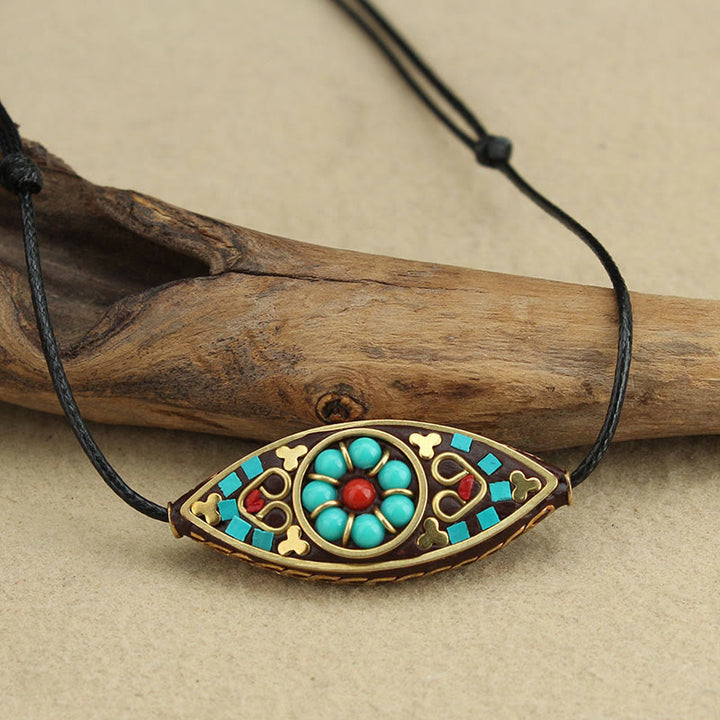 Collar con colgante de fuerza de protección con patrón de marquesa, cuentas de turquesa del Tíbet, Buddha Stones