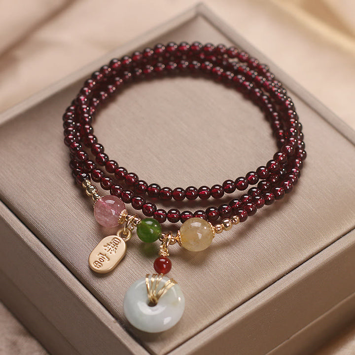 Pulsera de triple envoltura con Buddha Stones, granate Natural, fresa, cristal de cuarzo, zorro, pez Koi, hebilla de la paz, protección de la fortuna