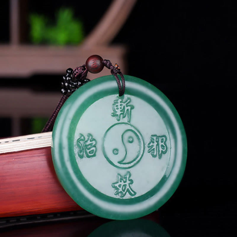 Colgante de collar de equilibrio Yin Yang de aventurina verde con Buddha Stones - image 3