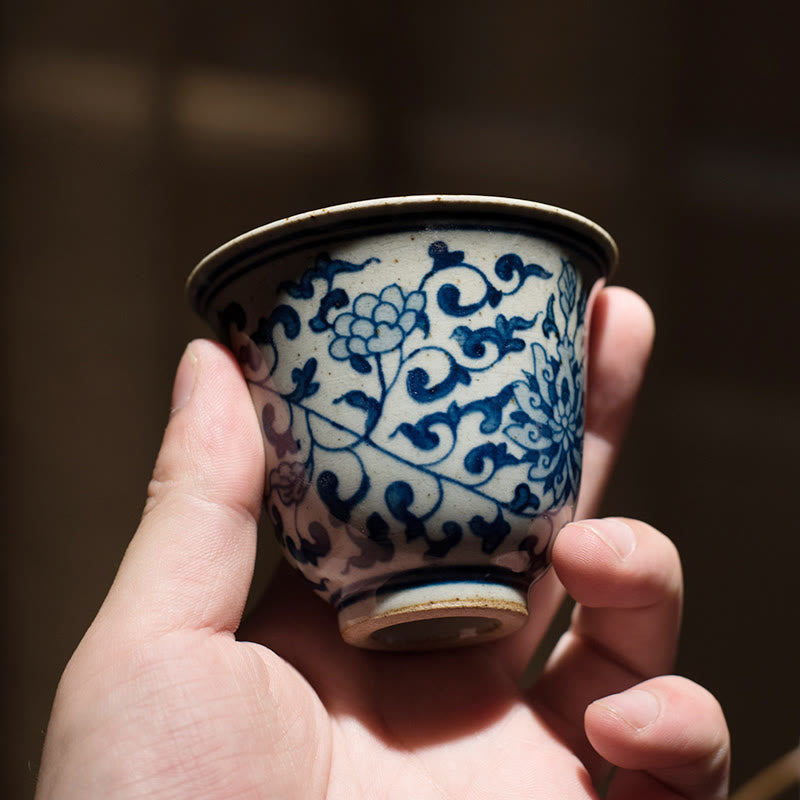 Buddha Stones Jingdezhen, porcelana azul y blanca, loto pintado a mano, flor de ciruelo, taza de té de cerámica, tazas de té de Kung Fu