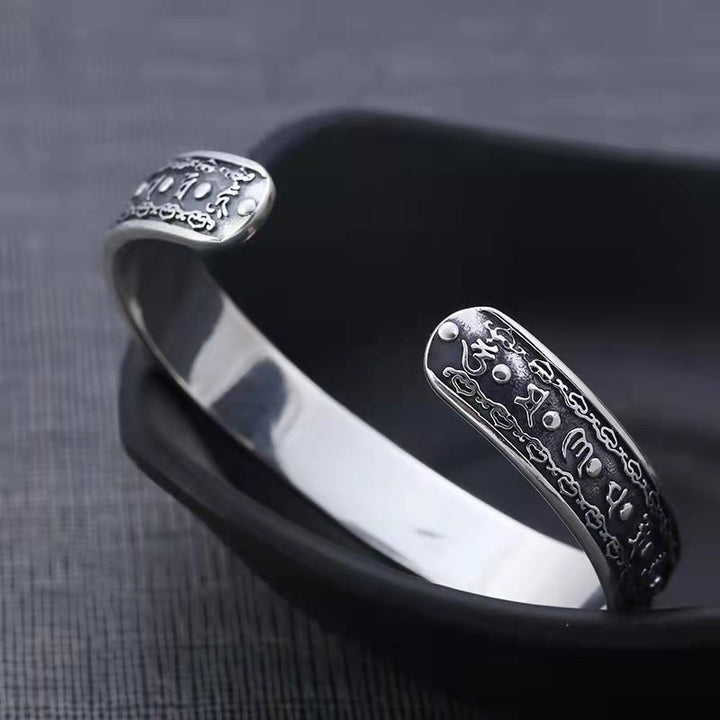 Pulsera de plata de ley 925 con Buddha Stones Om Mani Padme Hum doble Dorje grabado sabiduría