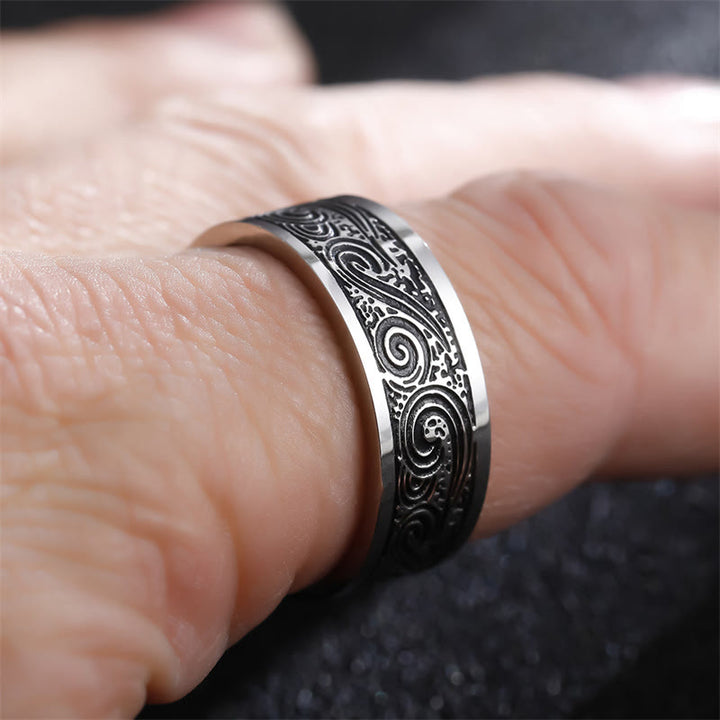 Anillo de equilibrio de acero de titanio con patrón grabado de nubes auspiciosas de onda vintage
