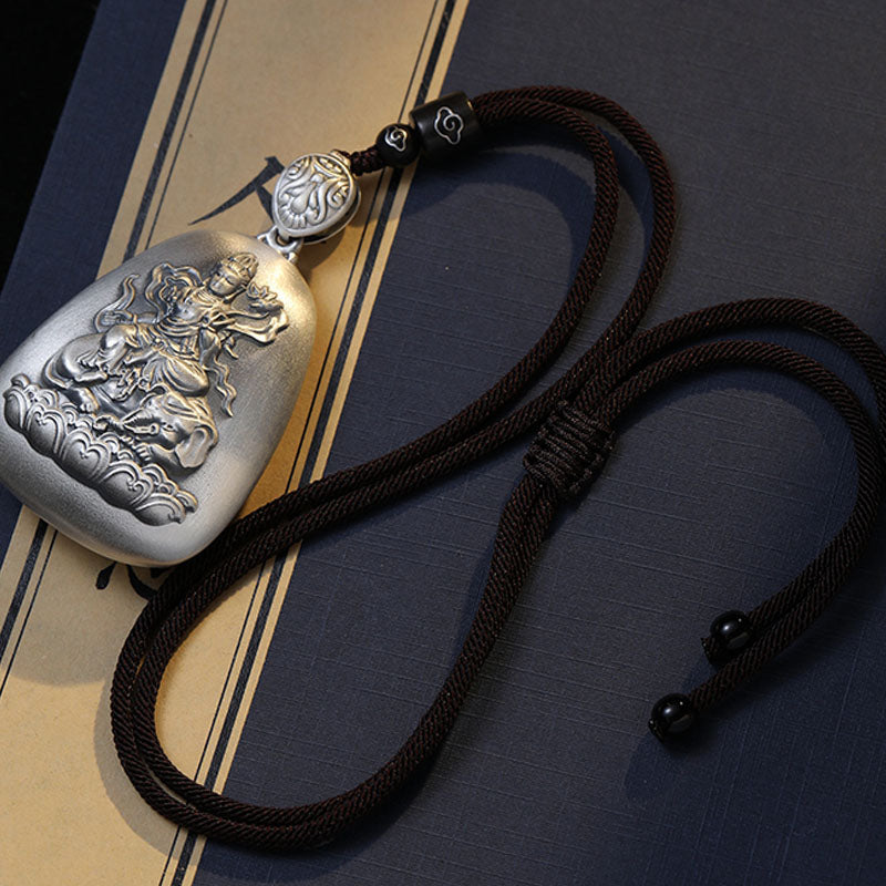 Collar con colgante de plata de ley 999 con Buddha Stones del zodíaco chino, corazón de Buda natal, Sutra grabado
