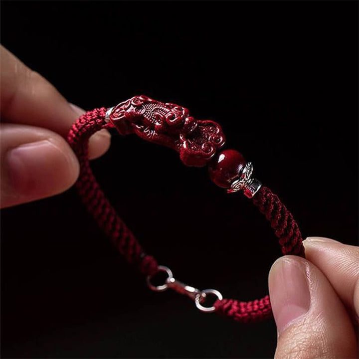 Pulsera trenzada de cinabrio PiXiu hecha a mano con Buddha Stones