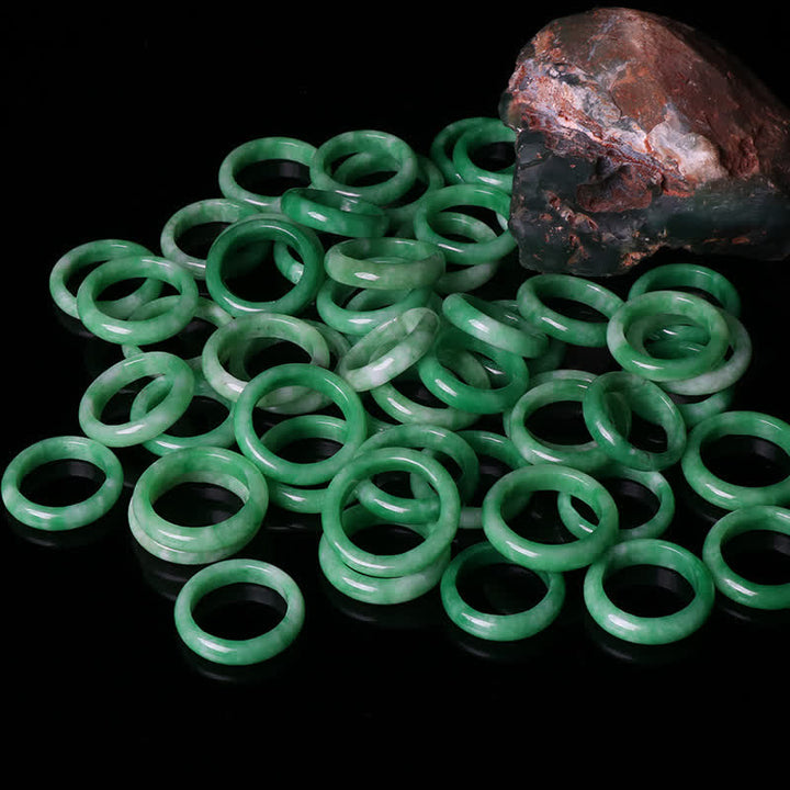 Anillo de la suerte de la abundancia de jade con Buddha Stones