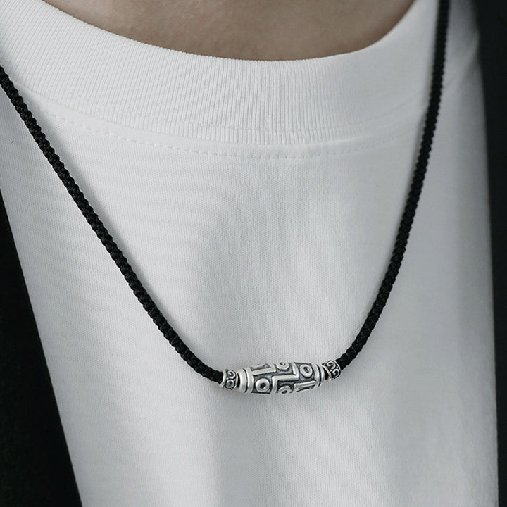Collar con colgante de cuerda de protección con diseño de cuentas Dzi de nueve ojos de plata de ley 999 con Buddha Stones