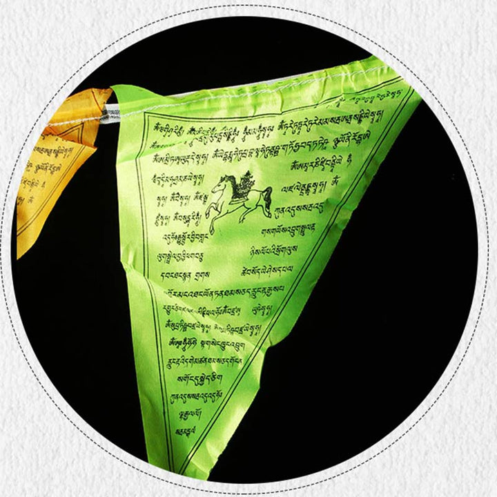 Banderas de oración triangulares para exteriores con bendición tibetana (25 unidades) - image 12