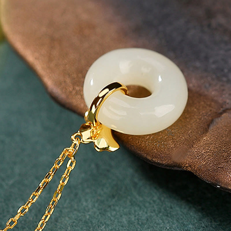 Collar con colgante de plata de ley 925 con Buddha Stones , jade hetiano natural, hoja de Ginkgo, hebilla de la paz, suerte