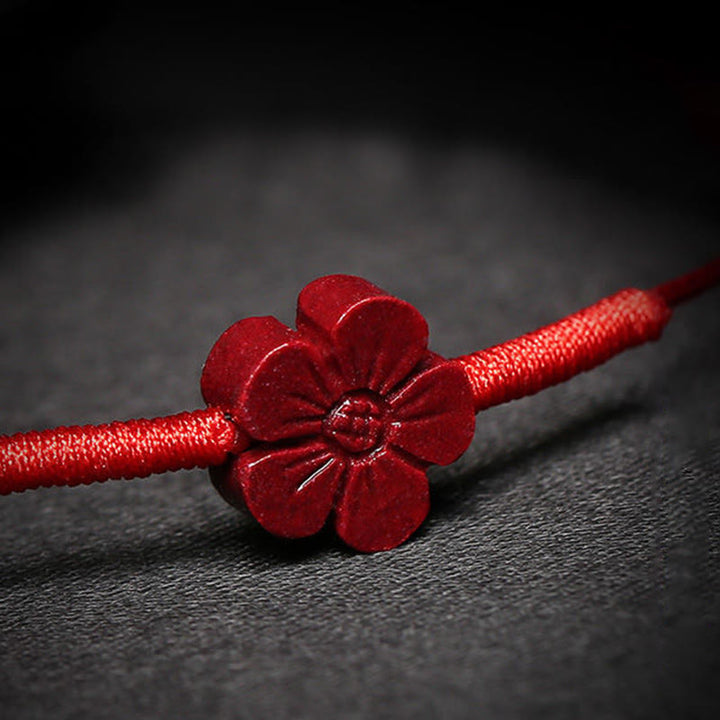 Pulsera trenzada hecha a mano con Buddha Stones, flor de ciruelo, trébol de cuatro hojas, PiXiu, loto, pez Koi, cinabrio