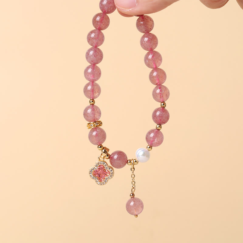 Pulsera curativa con dije de trébol de cuatro hojas y perlas de cuarzo fresa con Buddha Stones