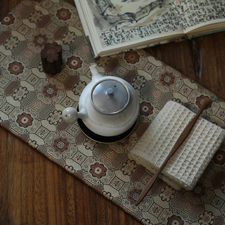 Posavasos para taza de té con diseño de brocado floral elegante