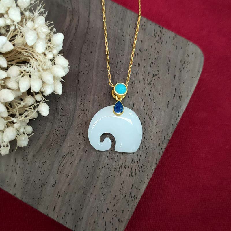 Buddha Stones Jade blanco Elefante Suerte Collar Colgante