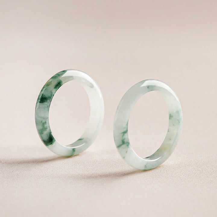 Anillo de abundancia de suerte de jade verde natural con Buddha Stones