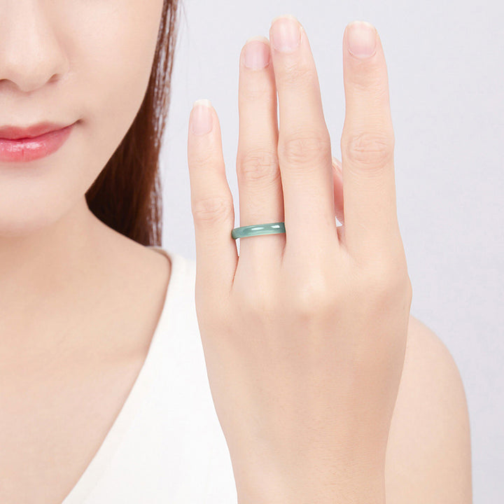 Anillo de protección de prosperidad de jade natural con Buddha Stones