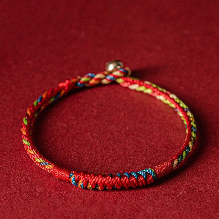 Pulsera de protección de hilo de cinco colores hecha a mano con Buddha Stones