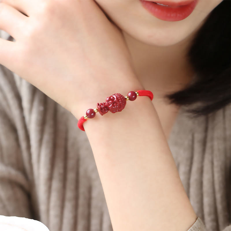Pulsera de cuerda de bendición con amuleto de cinabrio de Buda natal del zodíaco chino con Buddha Stones