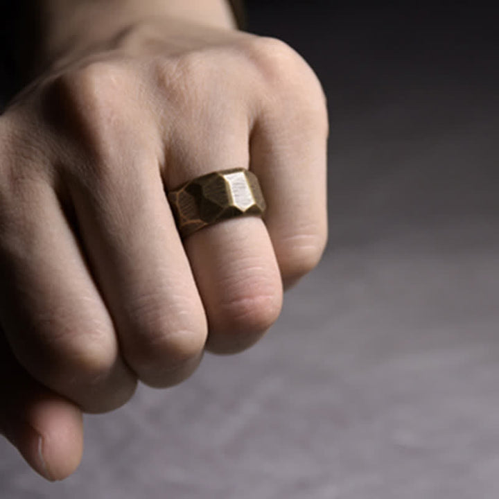 Anillo de riqueza de cobre de diseño simple tibetano con Buddha Stones
