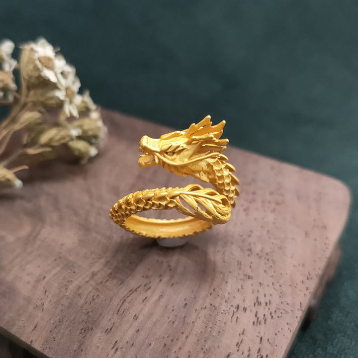 Anillo de fuerza de éxito del dragón dorado de Buddha Stones