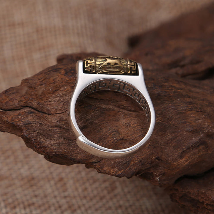 Anillo giratorio de pureza con diseño tallado de Om Mani Padme Hum del Tíbet con Buddha Stones