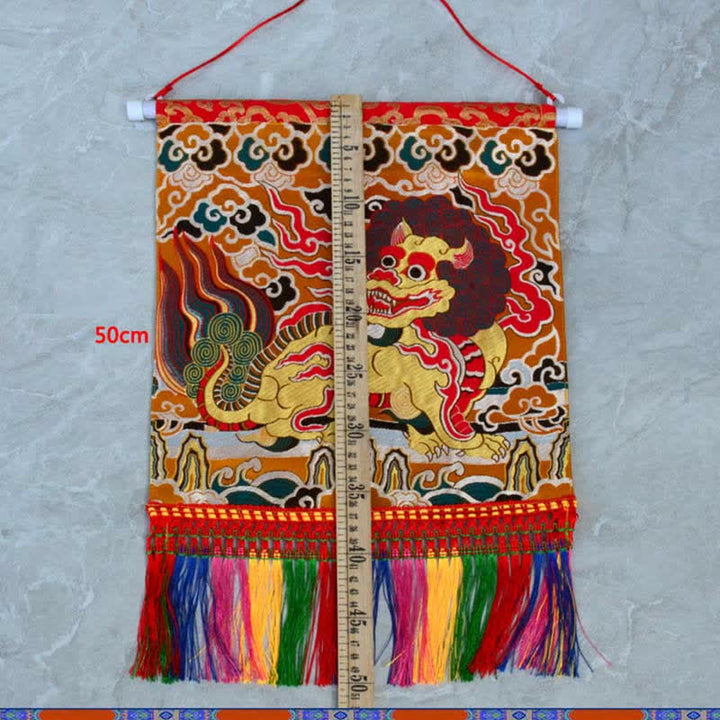 Arte de pared con borlas coloridas y espirituales de Feng Shui Kirin