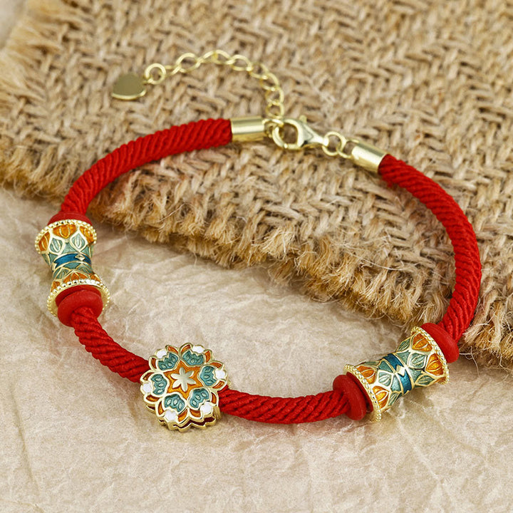 Pulsera de cuerda roja de nuevo comienzo con tambor de loto de Plata de Ley 925 de Buddha Stones Dunhuang
