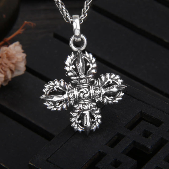 Collar con colgante de fuerza espiritual de doble Dorje Vajra de plata de ley 925 con Buddha Stones