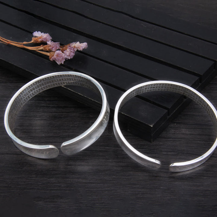 Pulsera de plata de ley 999 con Buddha Stones Om Mani Padme Hum corazón Sutra amor paz