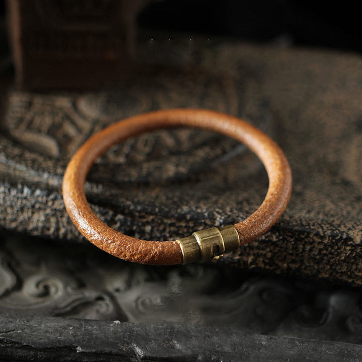 Pulsera de hebilla magnética de cobre curativa de la suerte de cuero retro con Buddha Stones