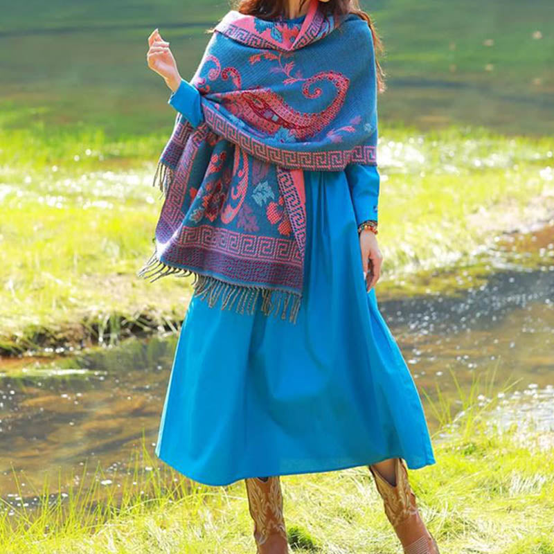 Bufanda de viaje acogedora con diseño de hojas de flores tibetanas de Buddha Stones