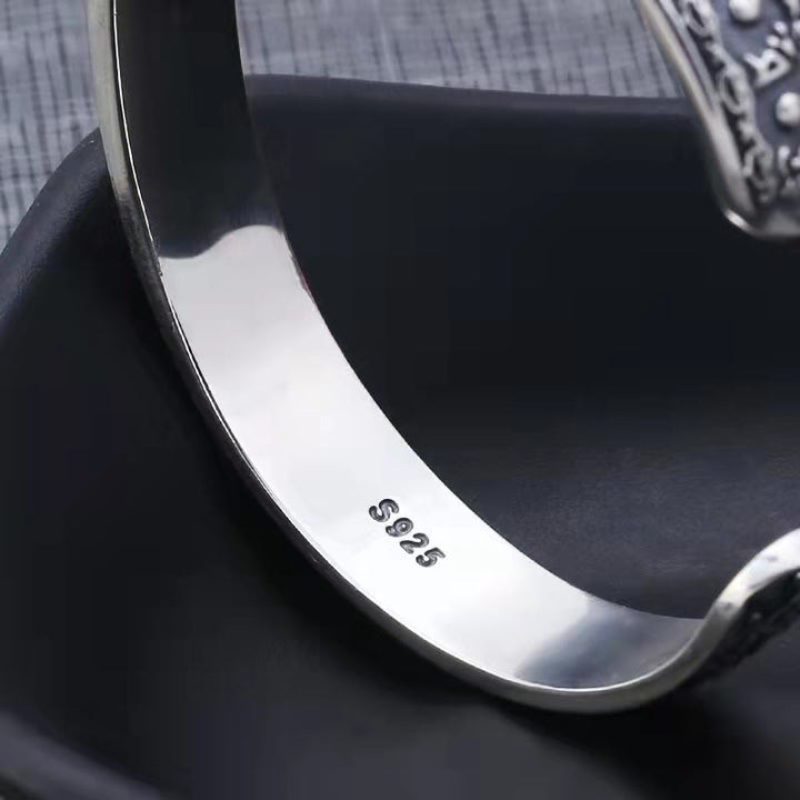 Pulsera de plata de ley 925 con Buddha Stones Om Mani Padme Hum doble Dorje grabado sabiduría