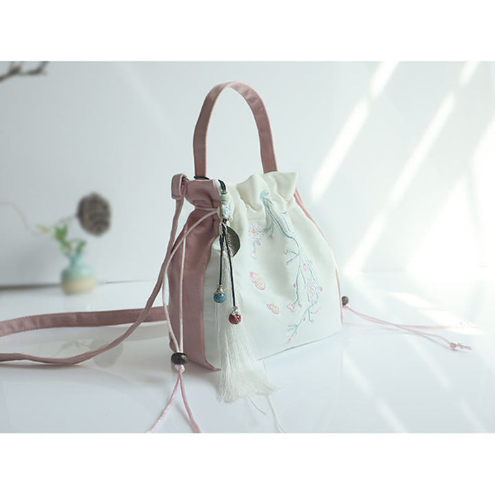 Bolso de hombro de lona con flores bordadas hechas a mano con Buddha Stones