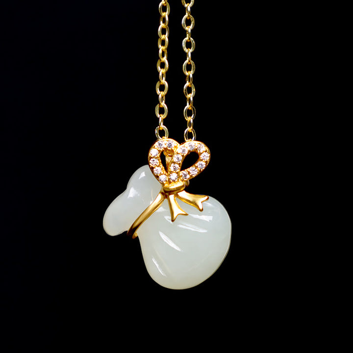 Collar con colgante de bolsa de dinero de la suerte, jade blanco hetiano natural, Buddha Stones