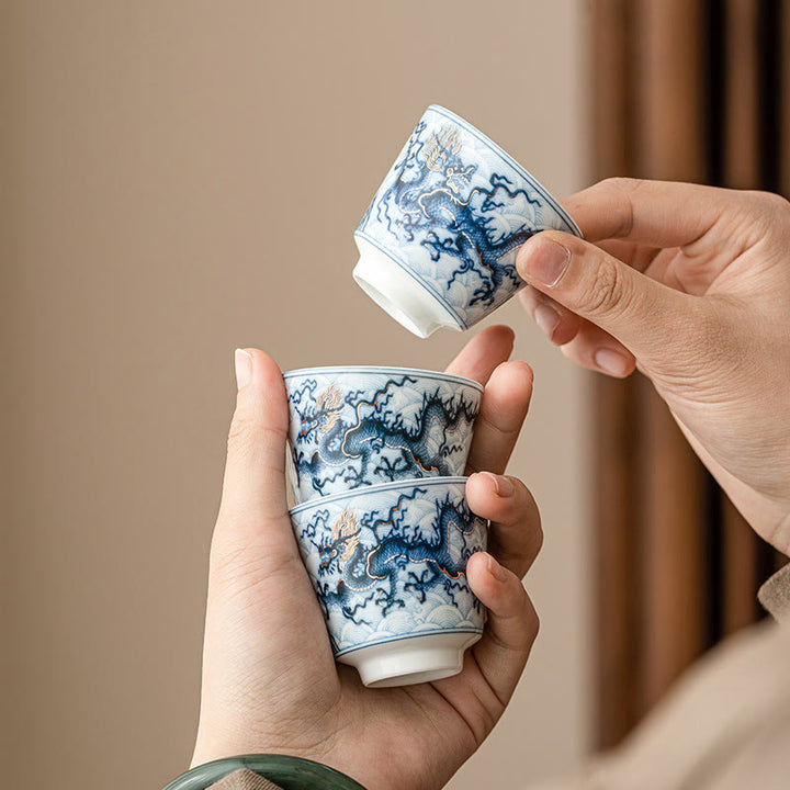 Tazas de té de cerámica con diseño de dragón blanco y azul pequeño de Buddha Stones, tazas de té de Kung Fu de 45ml