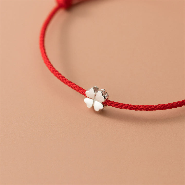 Pulsera de cuerda roja con trébol de cuatro hojas de plata de ley 925 con Buddha Stones