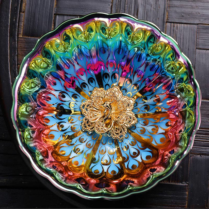 Taza de té de cerámica china Jianzhan colorida con diseño de pavo real vívido con incrustaciones de loto y Buddha Stones , taza de té de kung fu
