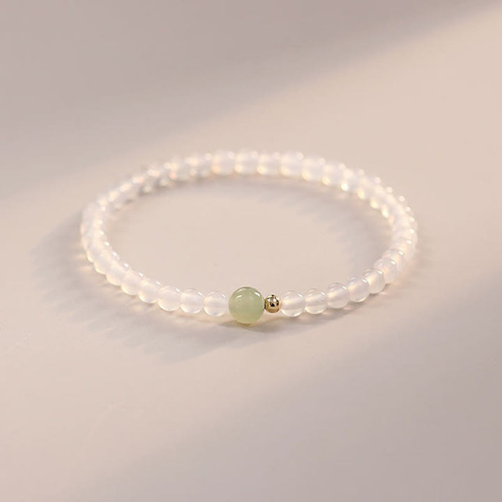 Pulsera de protección de la suerte de jade de ágata blanca natural con Buddha Stones