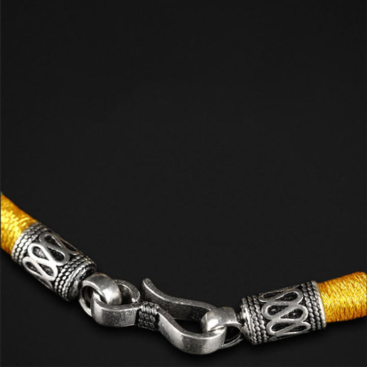 Buddha Stones Tíbet 999 oro Om Mani Padme Hum pulsera de la suerte hecha a mano con ocho hilos y nudo de la paz