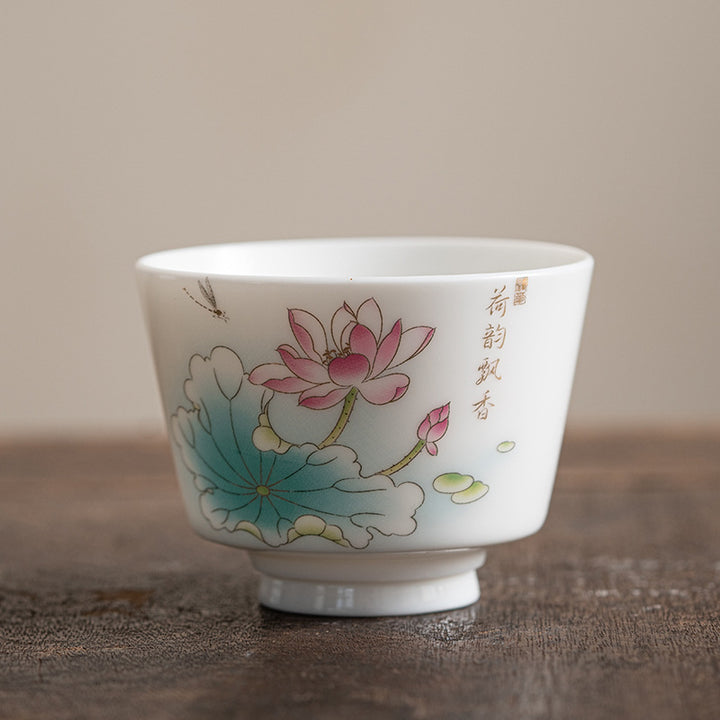Taza de té de cerámica con Buddha Stones, flor de loto, hoja, montaña, pabellón, alce, peonía, taza de té de Kung Fu
