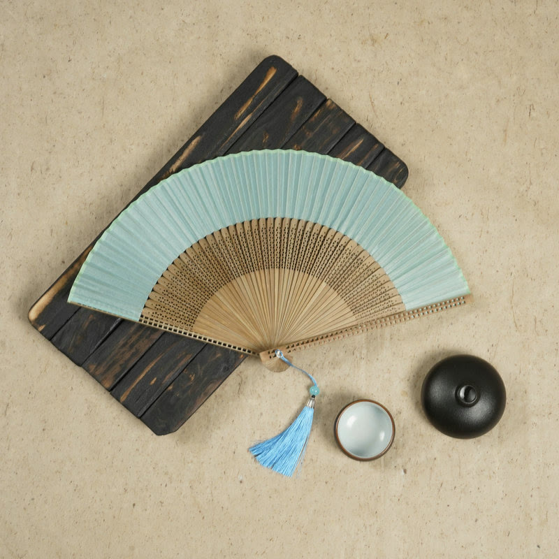 Abanico plegable de mano vintage con Buddha Stones y marcos de bambú